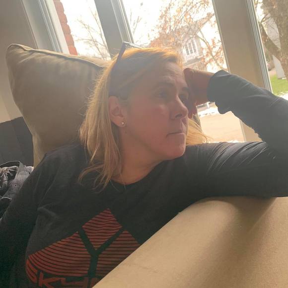 Meet your Posher, Mariejosee - Picture 1 of 1